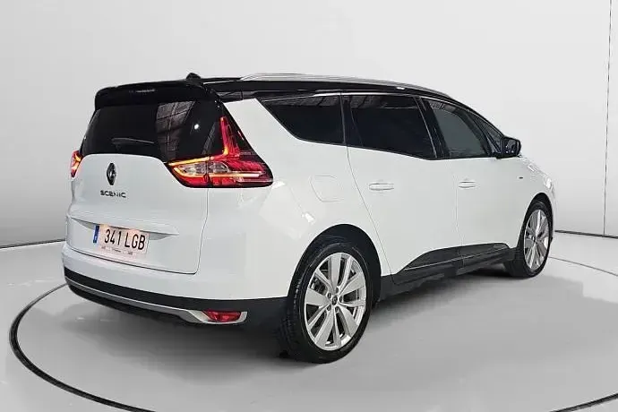 Usado Renault Scenic E-Tech LIMITED 140 CV (102 kW) 2020 Monovolumen