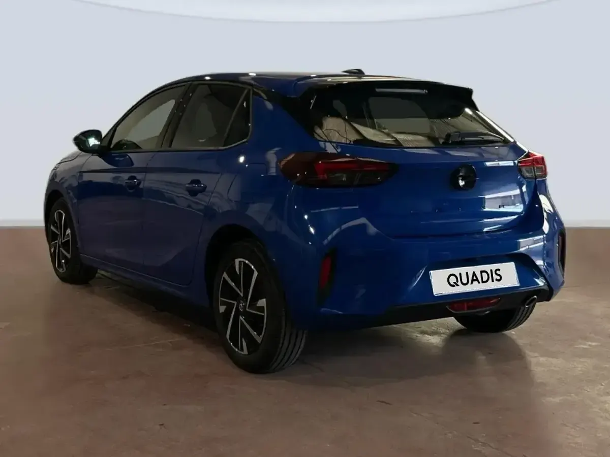 Nuevo Opel Corsa 100 CV (73 kW) 2026 Azul Utilitario
