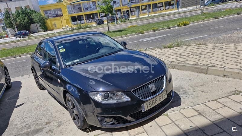 Usado Seat Exeo Style 170 CV (125 kW) 2010 Negro Berlina