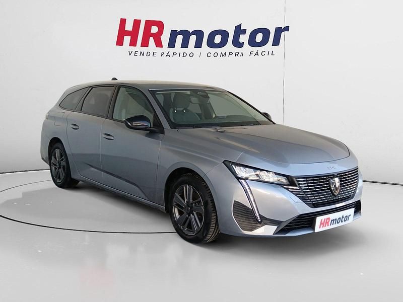 Usado Peugeot 308 Allure 132 CV (97 kW) 2018 Gris Familiar