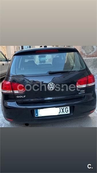 Usado VW Golf VI 105 CV (77 kW) 2011 Negro Utilitario