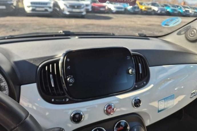 Usado Fiat 500 Dolcevita 70 CV (51 kW) 2022 Utilitario