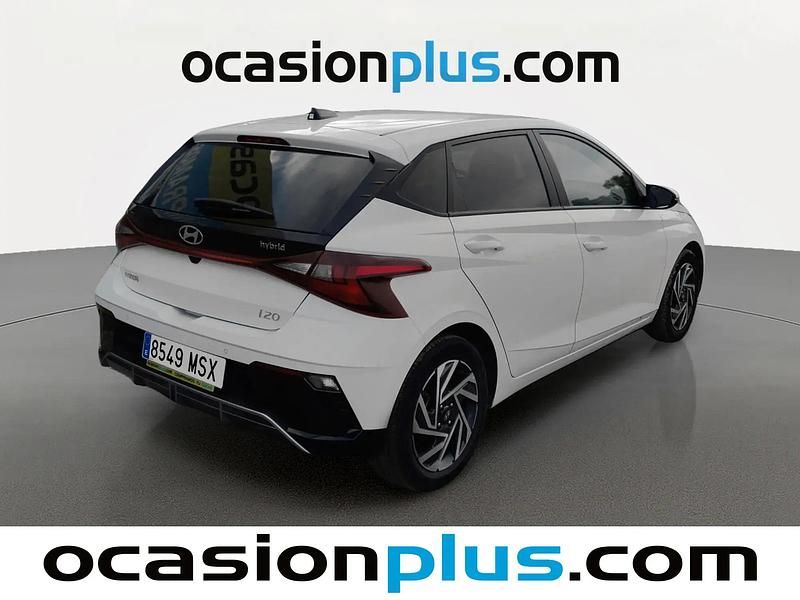 Usado Hyundai i20 100 CV (73 kW) 2024 Blanco Utilitario