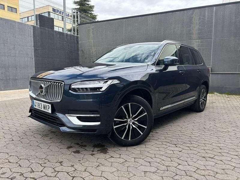 Käytetty Volvo XC90 Core 455 HP (334 kW) 2023 Sininen Katumaasturi