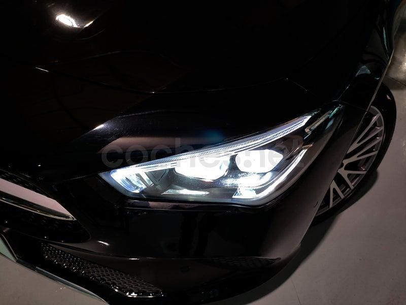 Usado Mercedes CLA180 Shooting Brake 136 CV (100 kW) 2022 Negro Familiar