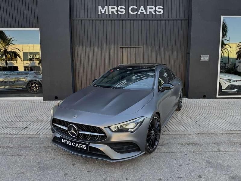 Gris Usado 2021 Mercedes CLA200 Coupe | 33.990 € (Un poco caro) - Imagen 1/4