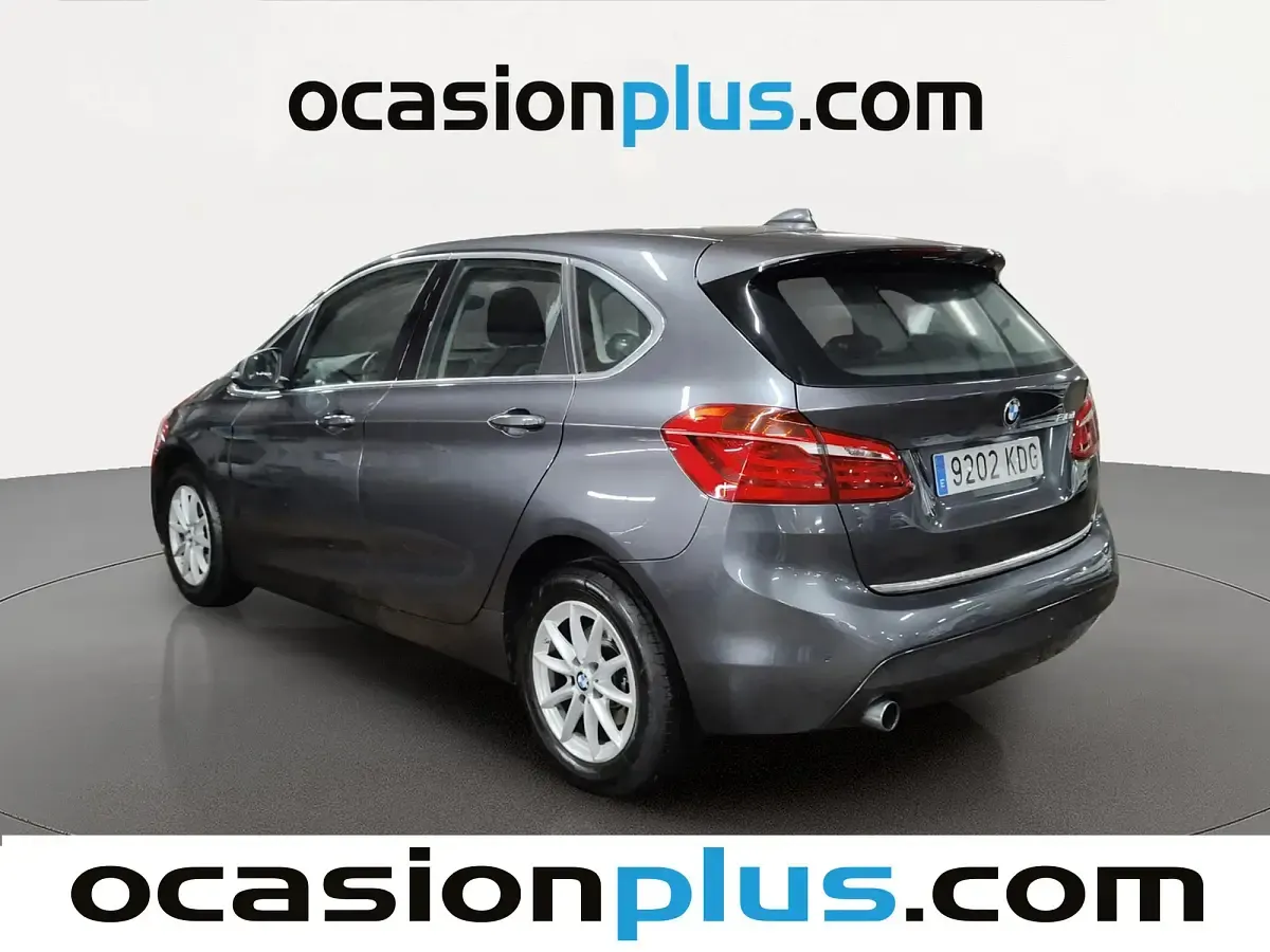 Usado BMW 218 Active Tourer 150 CV (110 kW) 2017 Gris Monovolumen