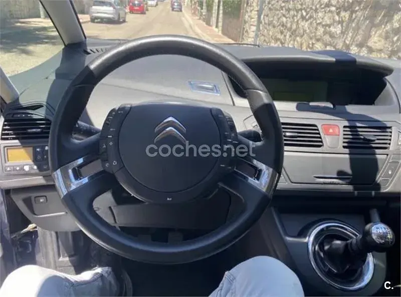 Usado Citroën C4 Picasso 112 CV (82 kW) 2012 Azul Monovolumen