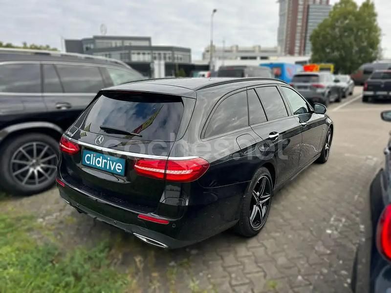 Usado Mercedes E300 306 CV (225 kW) 2019 Negro Familiar