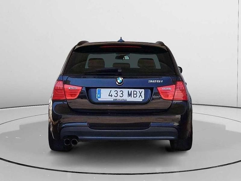Usado BMW 325 220 CV (161 kW) 2013 Negro Familiar