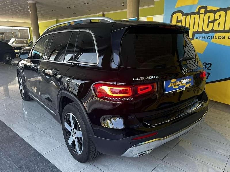 Negro Usado 2020 Mercedes GLB200 SUV | 29.900 € (Buen precio) - Imagen 1/4