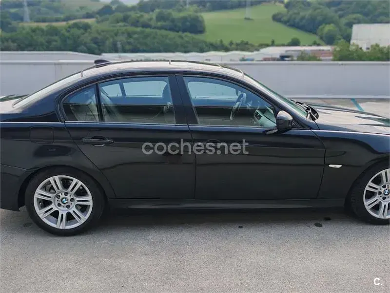 Usado BMW 320 Comfort Edition 184 CV (135 kW) 2011 Negro Berlina