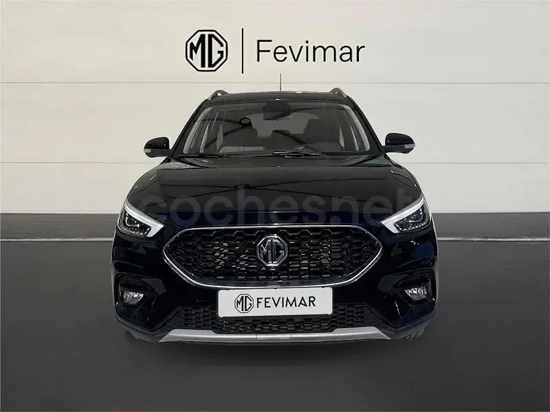 Usado MG ZS Luxury 106 CV (77 kW) 2024 Negro SUV