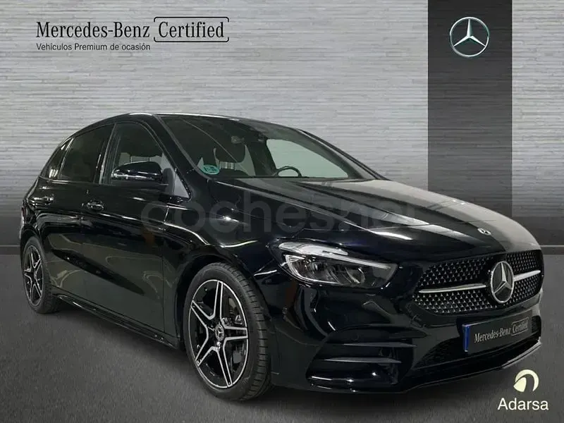 Usado Mercedes B200 150 CV (110 kW) 2025 Negro Utilitario