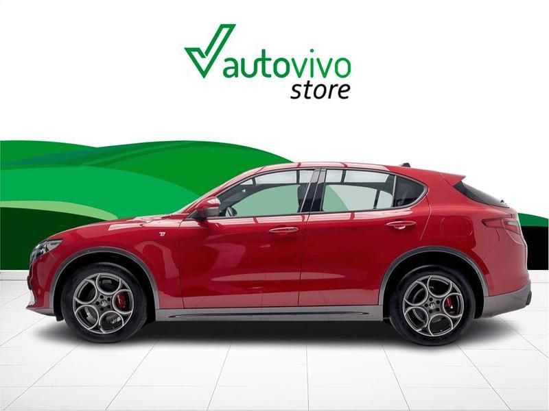 Usado Alfa Romeo Stelvio Ti 212 CV (155 kW) 2022 Rojo SUV