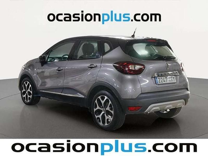 Usado Renault Captur Zen 90 CV (66 kW) 2018 Gris SUV