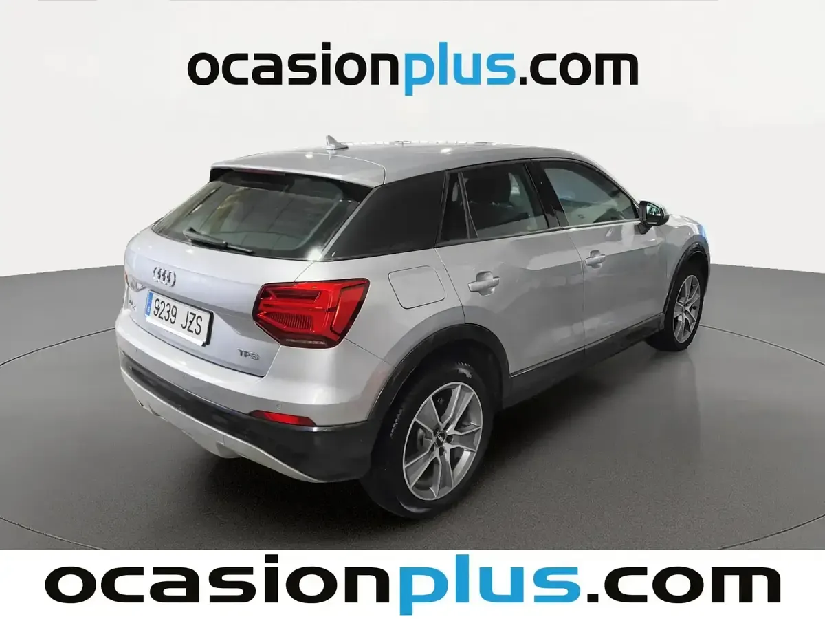 Usado Audi Q2 Design 150 CV (110 kW) 2017 Gris SUV