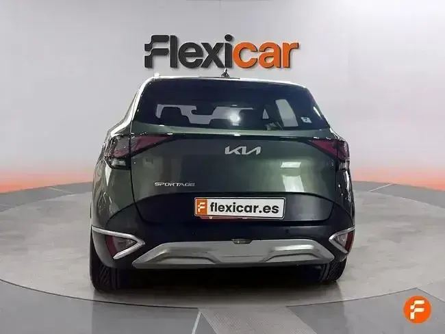 Usado Kia Sportage 150 CV (110 kW) 2022 Verde SUV