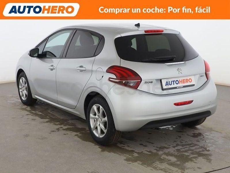 Usado Peugeot 208 Active 82 CV (60 kW) 2016 Gris Utilitario