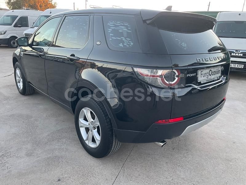 Usado Land Rover Discovery Sport HSE 150 CV (110 kW) 2015 Negro SUV