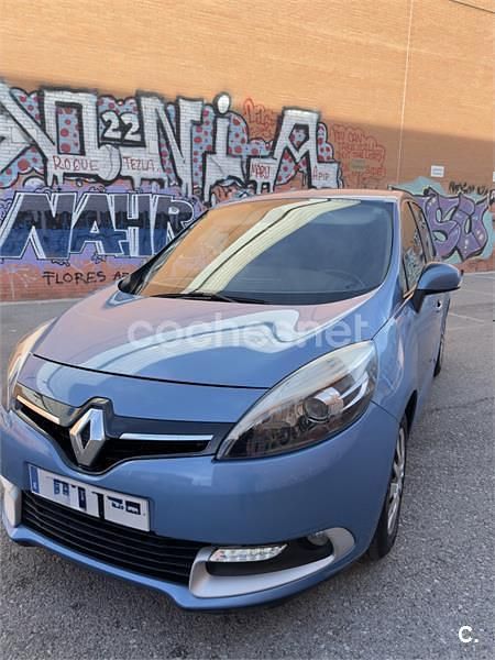 Usado Renault Scénic III LIMITED 110 CV (80 kW) 2014 Azul Monovolumen