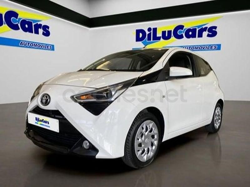 Occasion Toyota Aygo X-play 72 PK (52 kW) 2019 Wit Hatchback