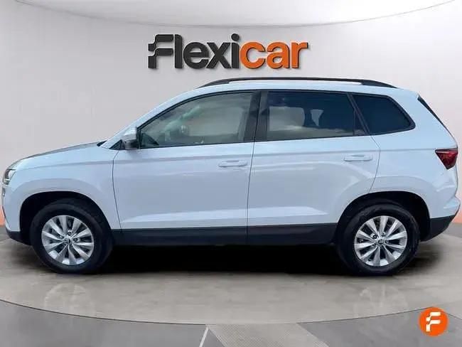 Usado Skoda Karoq Active 115 HP (84 kW) 2022 Branco SUV