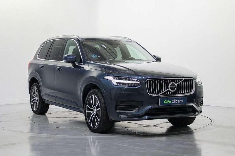 Usado Volvo XC90 Momentum 235 CV (172 kW) 2021 Azul SUV