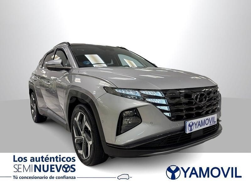 Usado Hyundai Tucson Style 265 CV (194 kW) 2022 Gris / plata SUV