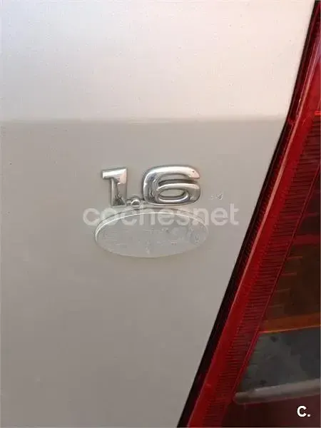Usado Opel Astra Edition 100 CV (73 kW) 2004 Blanco Berlina