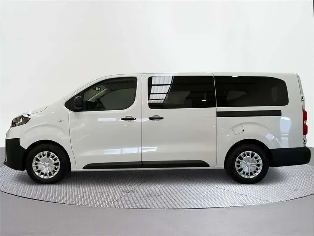 Usado Toyota Proace 144 CV (105 kW) 2025 Monovolumen