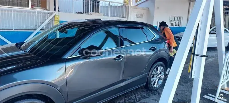 Usado Mazda CX-30 122 CV (89 kW) 2021 Gris / plata SUV