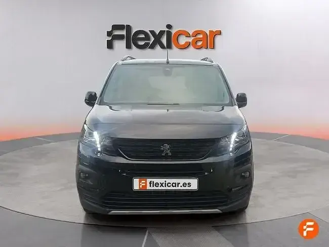 Usado Peugeot Rifter GT 130 CV (95 kW) 2023 Gris Monovolumen