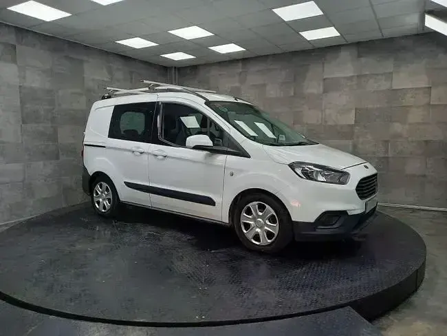 Usado Ford Transit Trend 101 CV (74 kW) 2020 Blanco Van