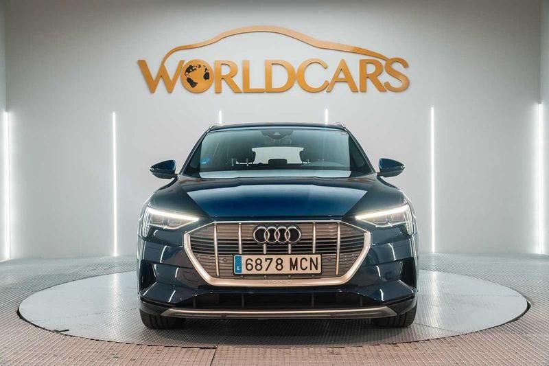 Usado Audi e-tron Advanced 300 kW (408 CV) 2022 Azul SUV