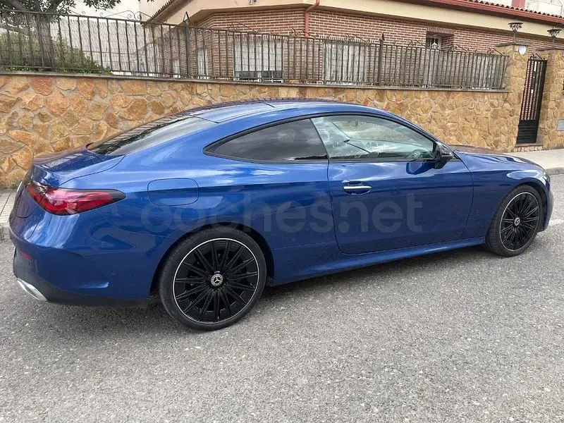Usado Mercedes CLE220 197 CV (144 kW) 2024 Azul Coupe