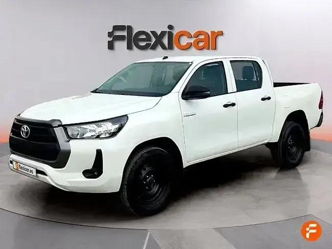 Usado Toyota HiLux 150 CV (110 kW) 2021 Blanco Pickup/Camioneta