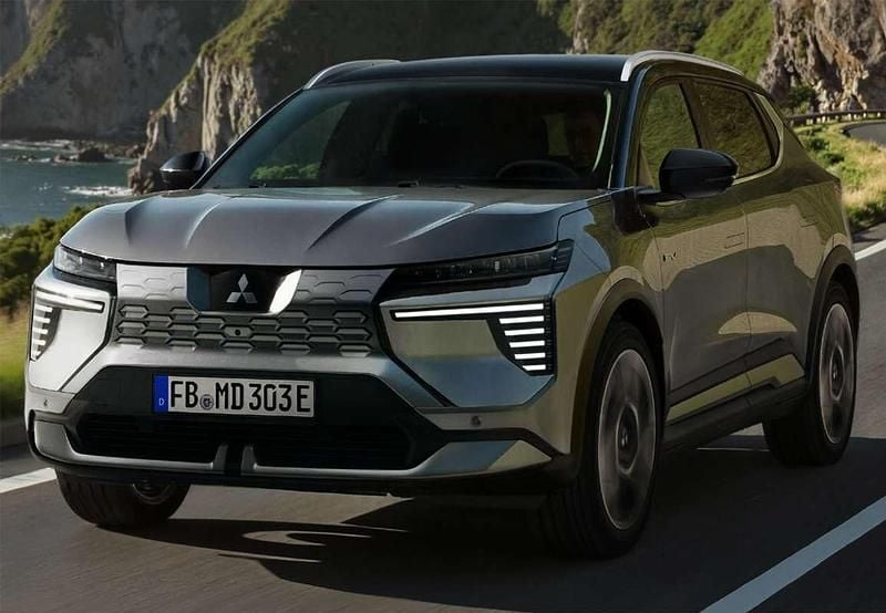 Usado Mitsubishi Eclipse Cross Spirit 163 CV (119 kW) 2019 Blanco SUV