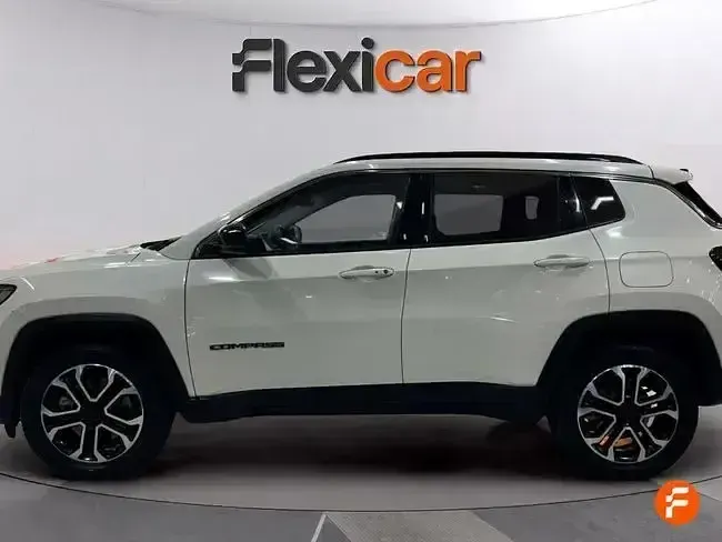 Usado Jeep Compass Limited 190 CV (139 kW) 2023 Blanco SUV