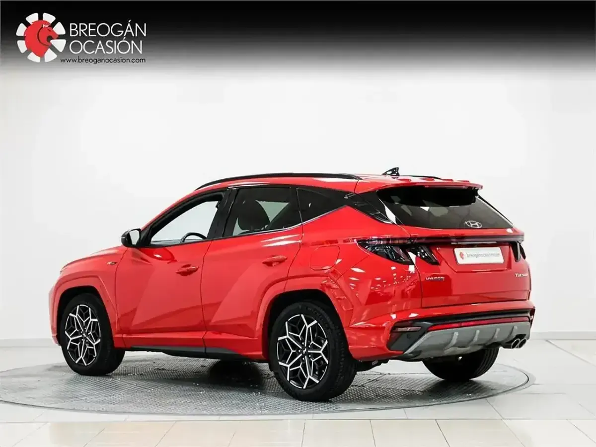 Usado Hyundai Tucson 150 CV (110 kW) 2023 Rojo SUV