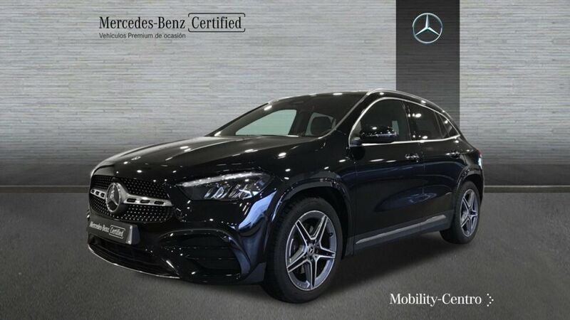 Negro cosmos Usado 2024 Mercedes GLA200 AMG line SUV | 43.250 € (Precio justo) - Imagen 1/4