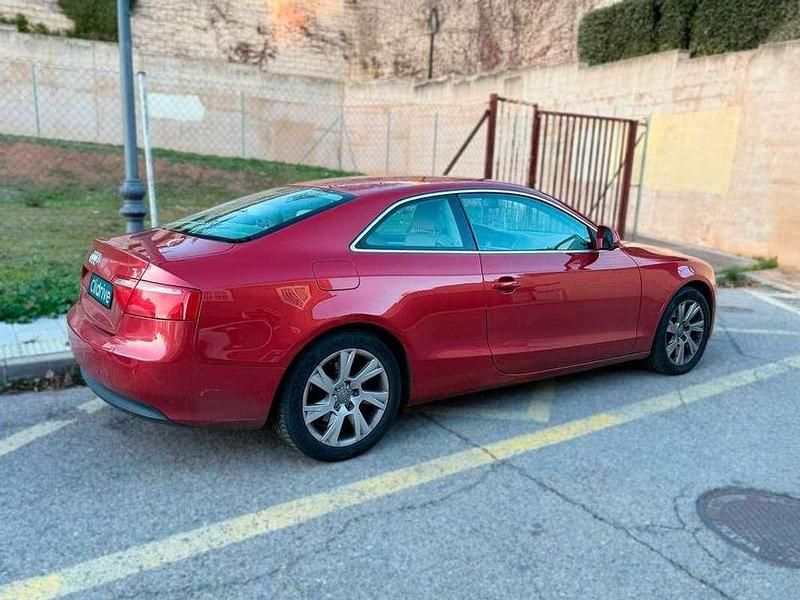 Usado Audi A5 Premium 211 CV (155 kW) 2008 Rojo Coupe
