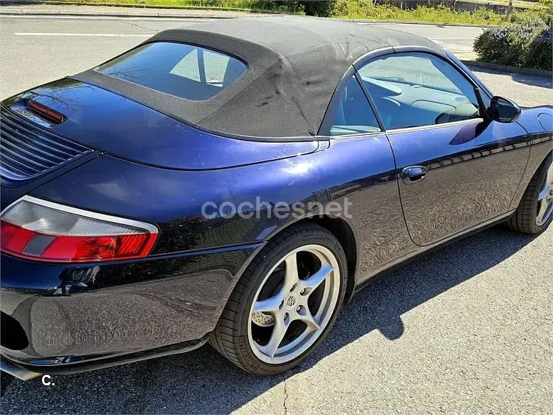 Usado Porsche 911 Carrera Cabriolet 320 CV (235 kW) 2004 Azul Descapotable