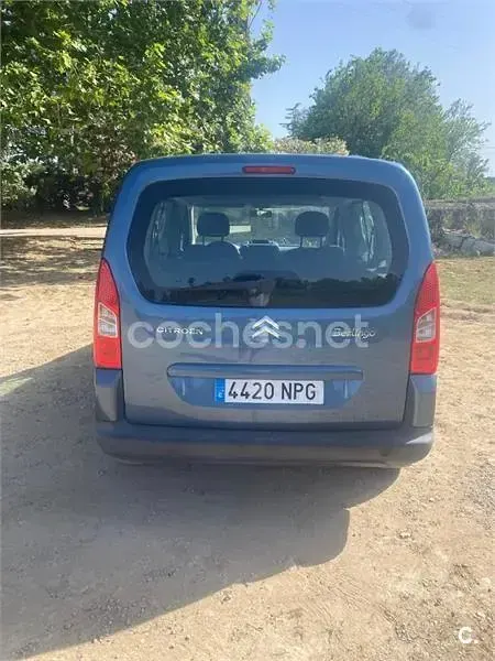 Usado Citroën Berlingo 90 CV (66 kW) 2011 Azul Monovolumen