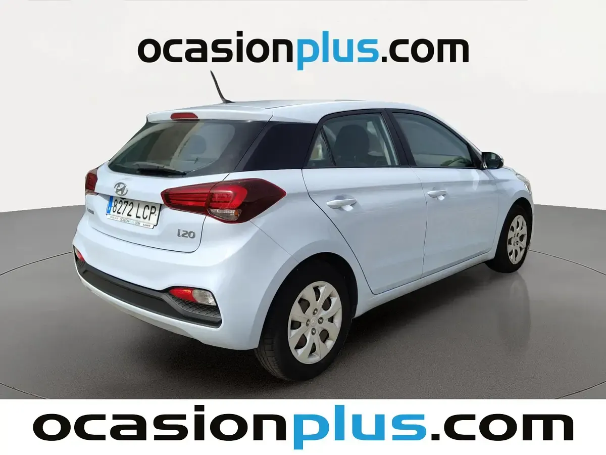 Usado Hyundai i20 75 CV (55 kW) 2019 Blanco Utilitario