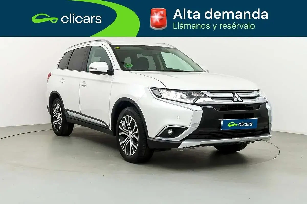 Usado Mitsubishi Outlander Motion 150 CV (110 kW) 2016 Blanco SUV