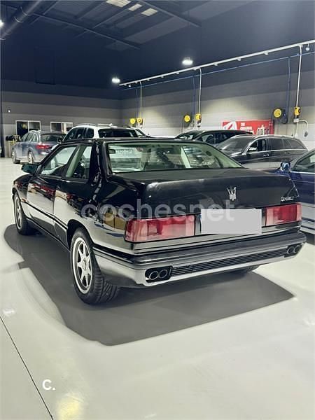 Usado Maserati Ghibli 280 CV (205 kW) 1993 Negro Coupe