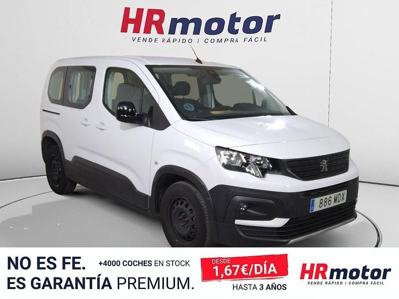 Usado Peugeot Rifter Active 102 CV (75 kW) 2023 Blanco Monovolumen