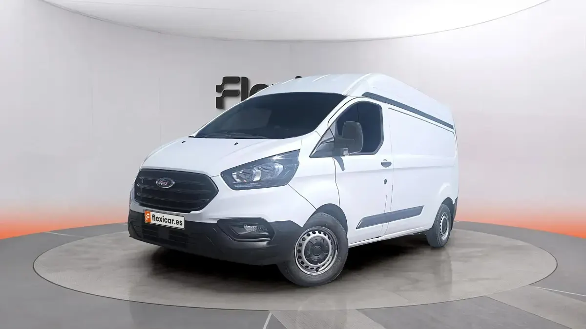 Usado Ford Transit Custom Ambiente 131 CV (96 kW) 2021 Blanco Utilitario