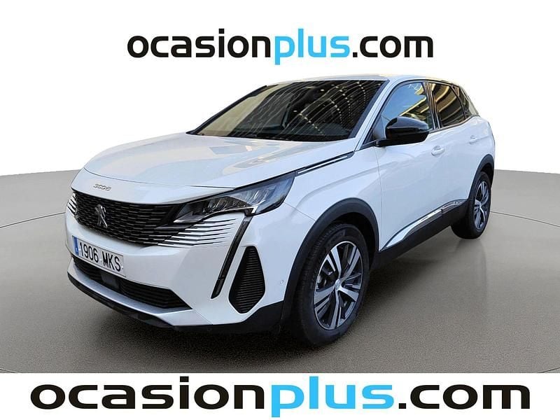 Usado Peugeot 3008 Allure 131 CV (96 kW) 2023 Blanco SUV